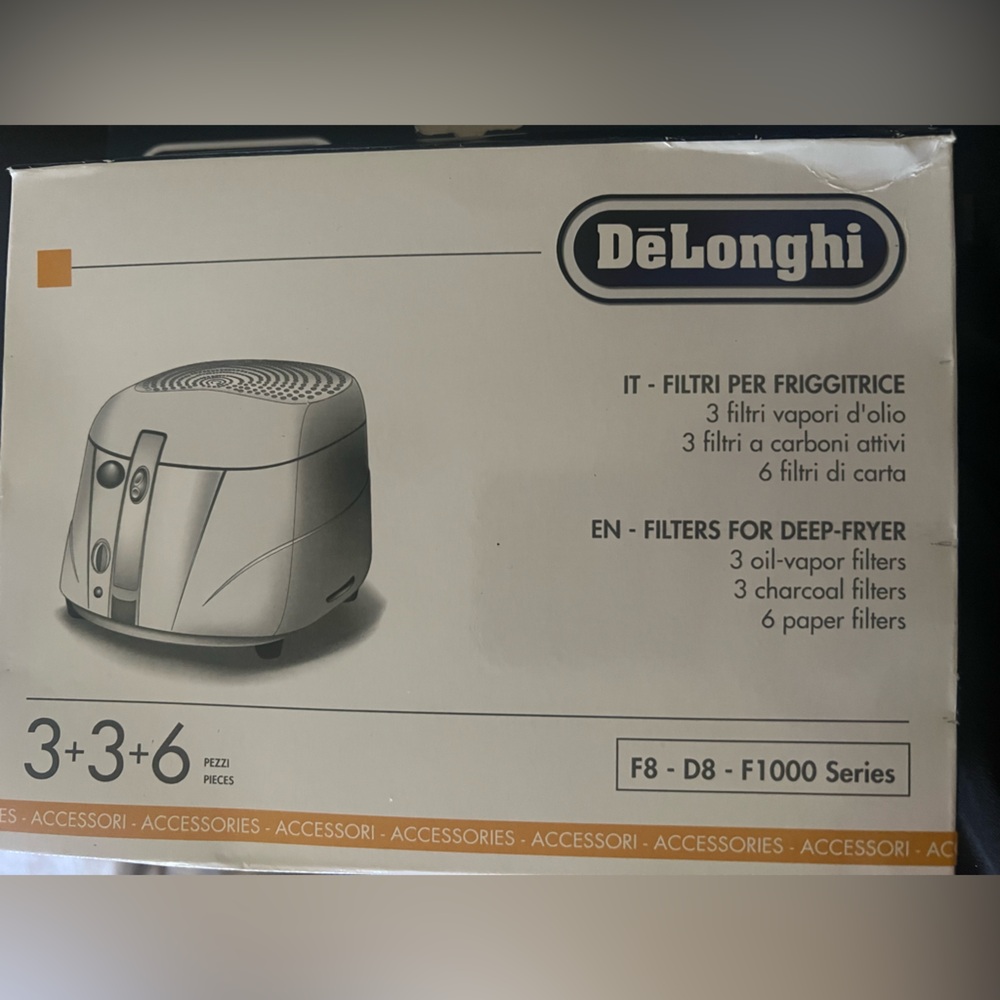 DeLonghi Deep Fryer Filters. 3 oil-vapor, 2 charcoal and 6 paper filters